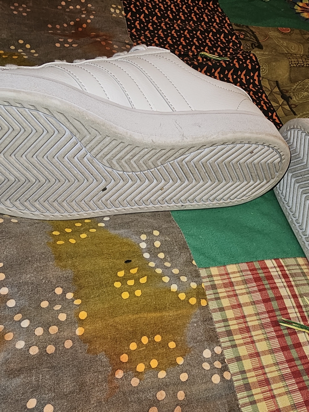 Adidas White Classic Lace-Up Sneakers - Picture 4 of 5